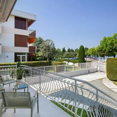 Yachting Lakefront Garda Bardolino